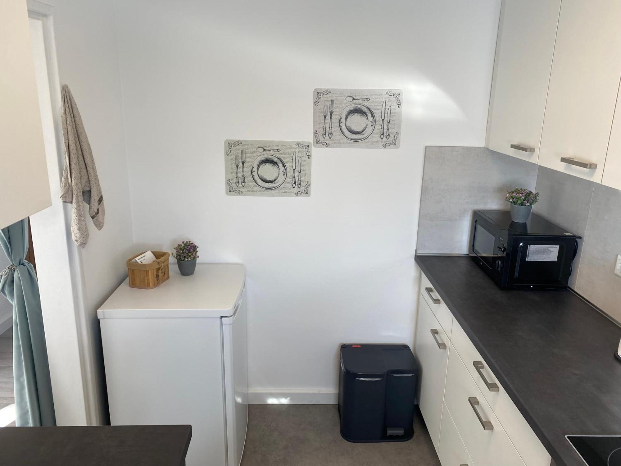 Apartment- Metzingen ميتسنغن المظهر الخارجي الصورة